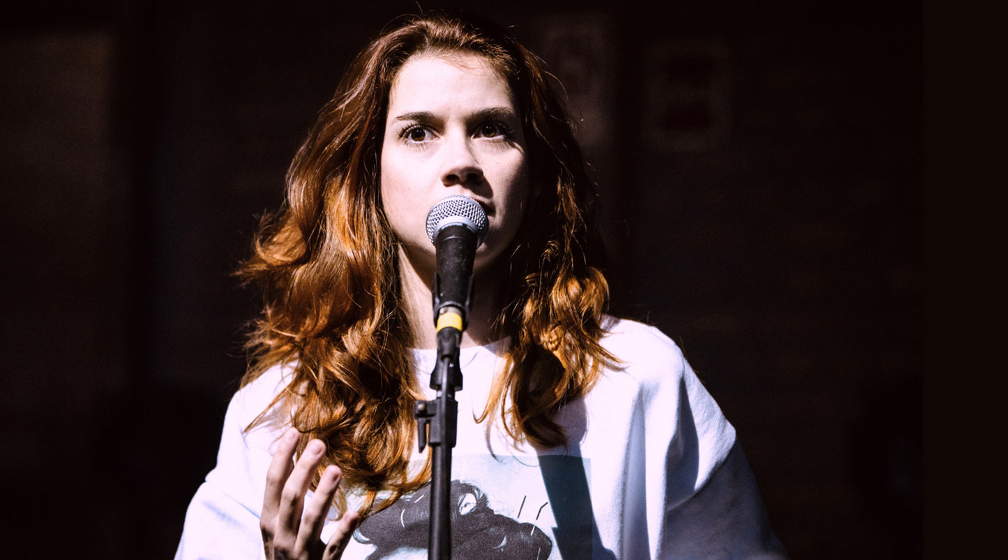 Escritas do corpo: pensar e criar dramaturgias, com Beatriz Belintani